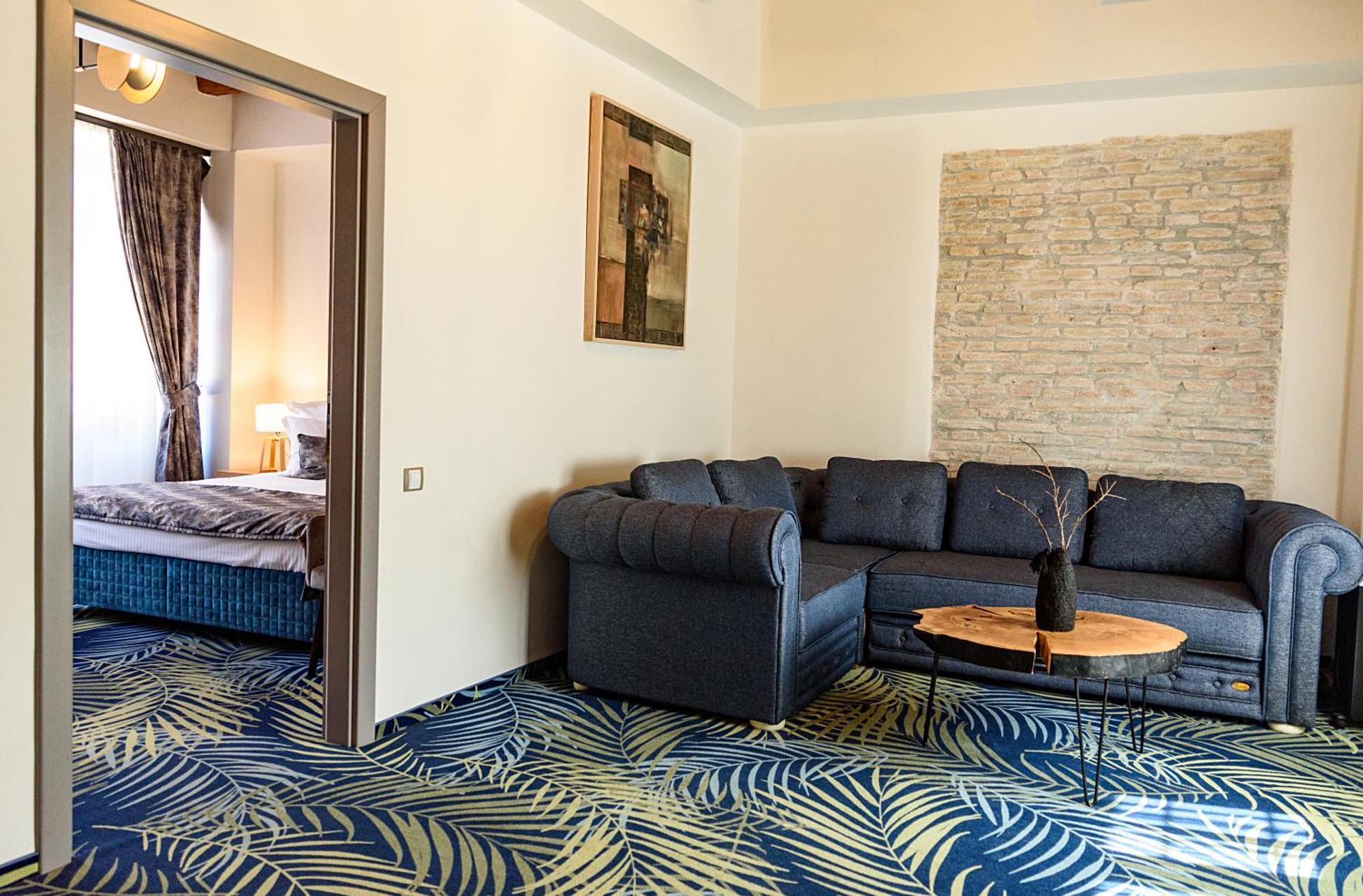 סיביו Art Hotel מראה חיצוני תמונה